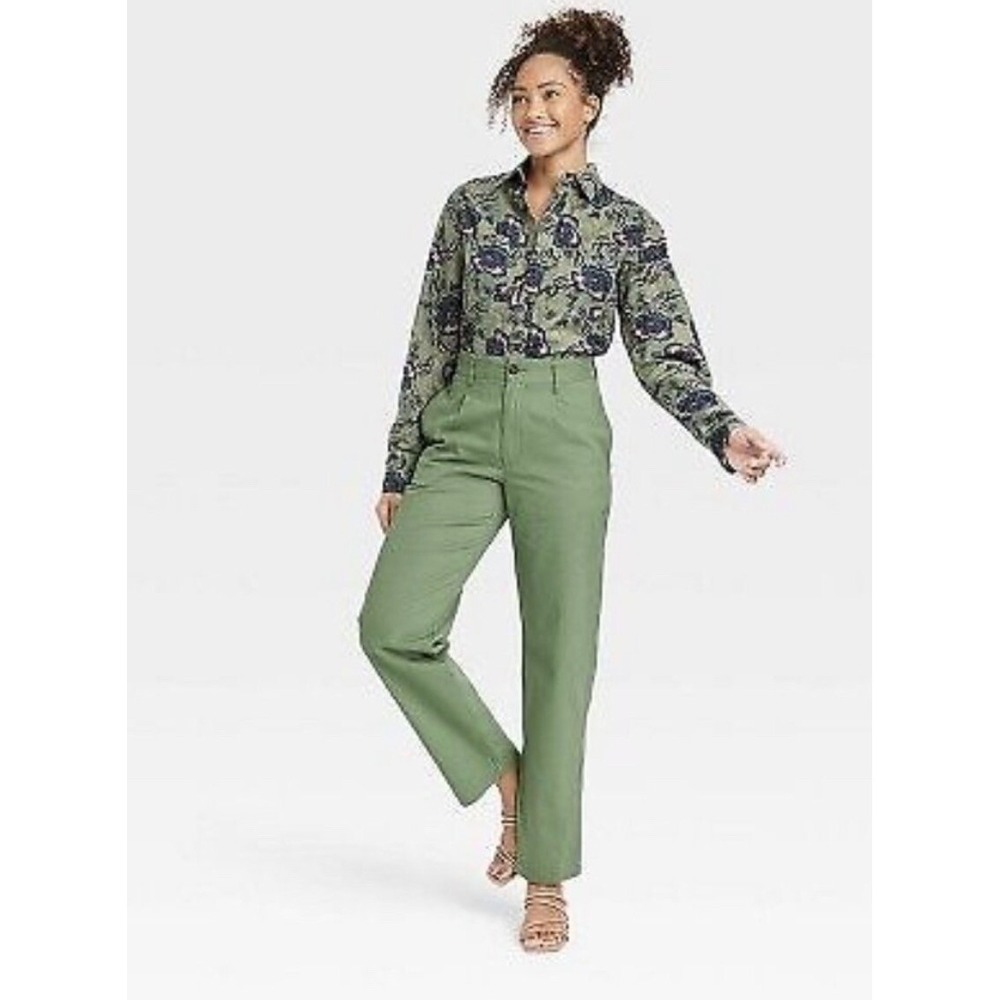 Houston‎ White Pleated Chino Women's 38 x 32 Green Wide Leg pants, Pockets